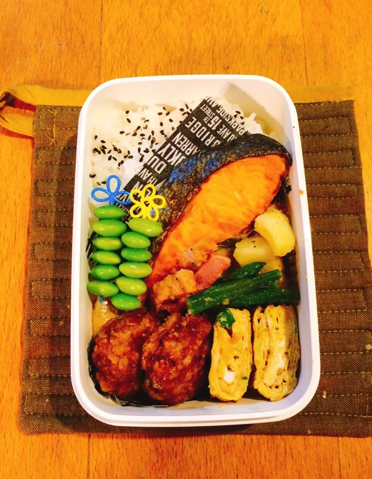 いろいろのっけ弁当🍱
#お弁当 #弁当 #中学生男子弁当|ちっくんさん