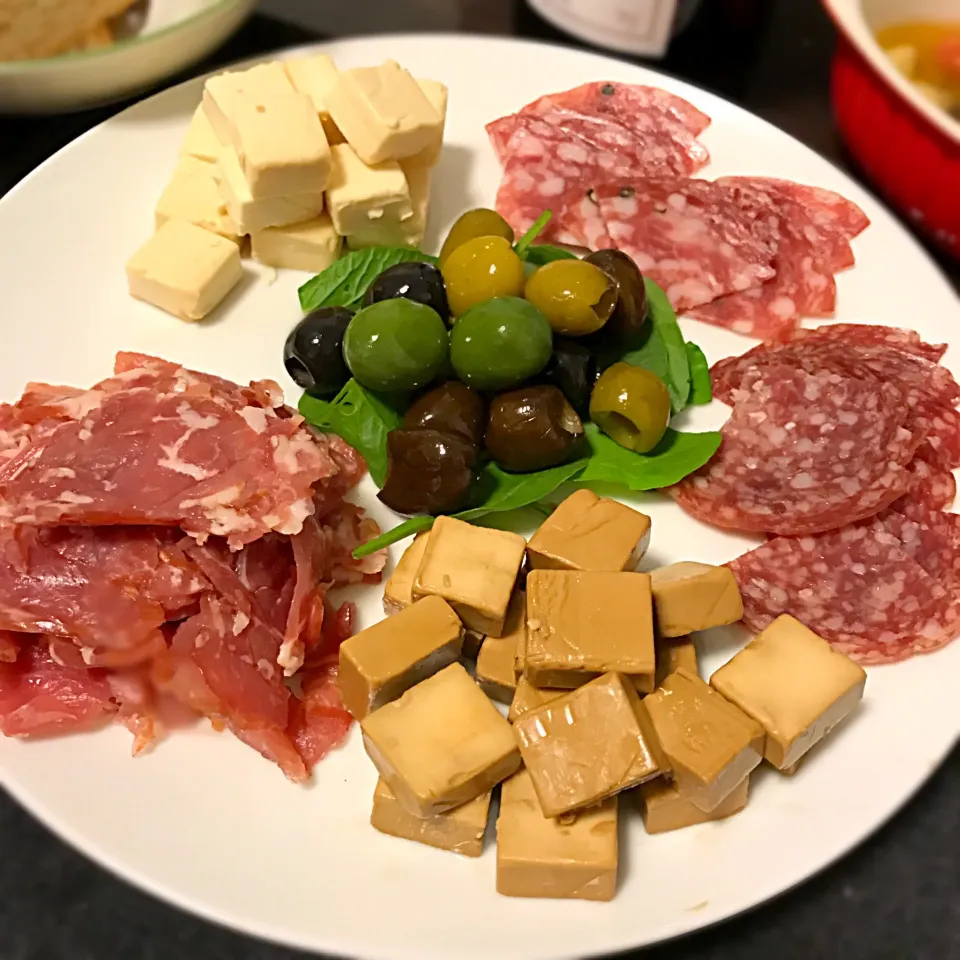 クリームチーズの味噌漬け＆醤油漬け♡ #宅飲み #おうちバル|Asamiさん