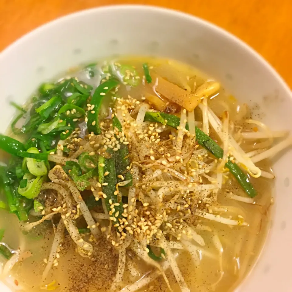 豚骨鶏ガラ塩ラーメン|みつなち☆さん