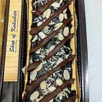 Almond Chocolate Eggtart|Shop of Kukiskitaさん