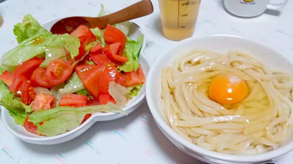 釜玉うどん☆サラダ|みぽりんさん