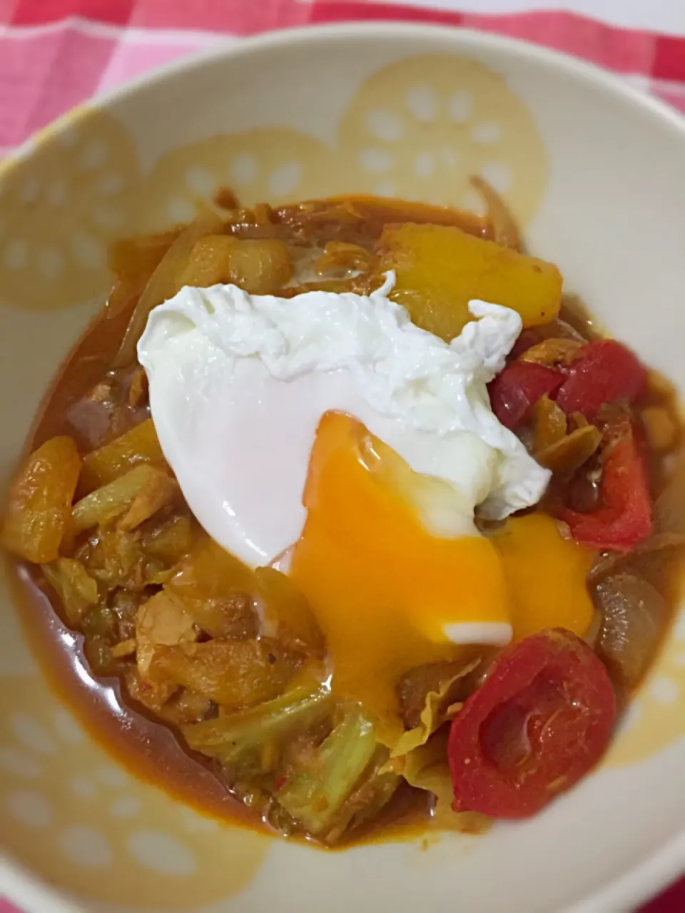 余った野菜のカレー煮 温玉のせ|kyoさん