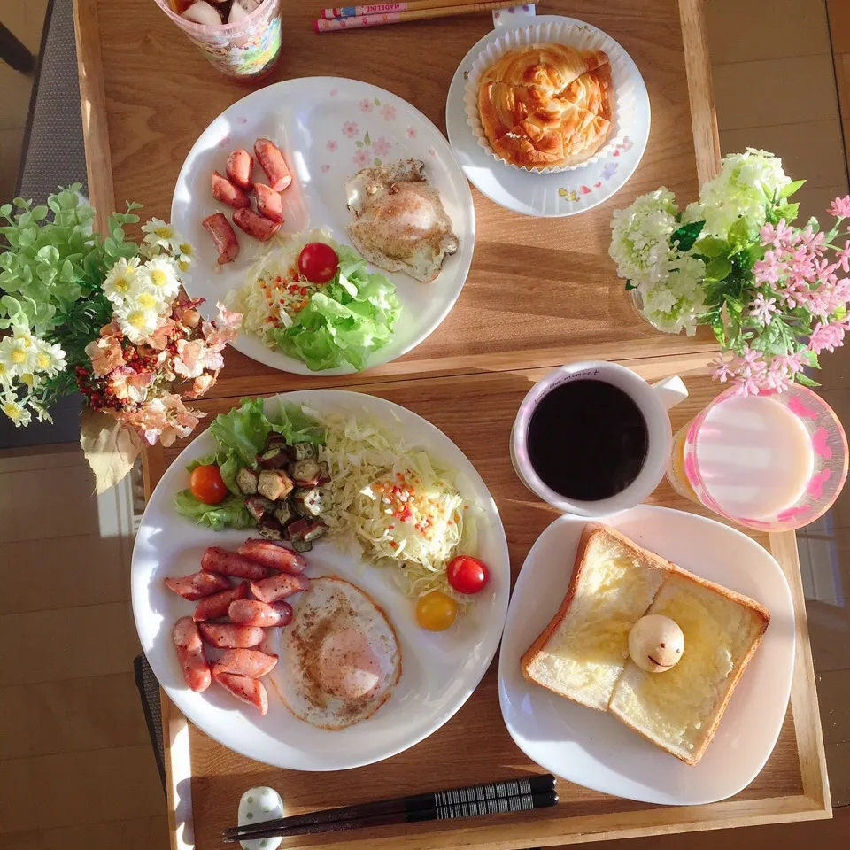 Snapdishの料理写真:12/17❤︎穏やかな朝…主人と娘の休日モーニング❤︎|Makinsさん