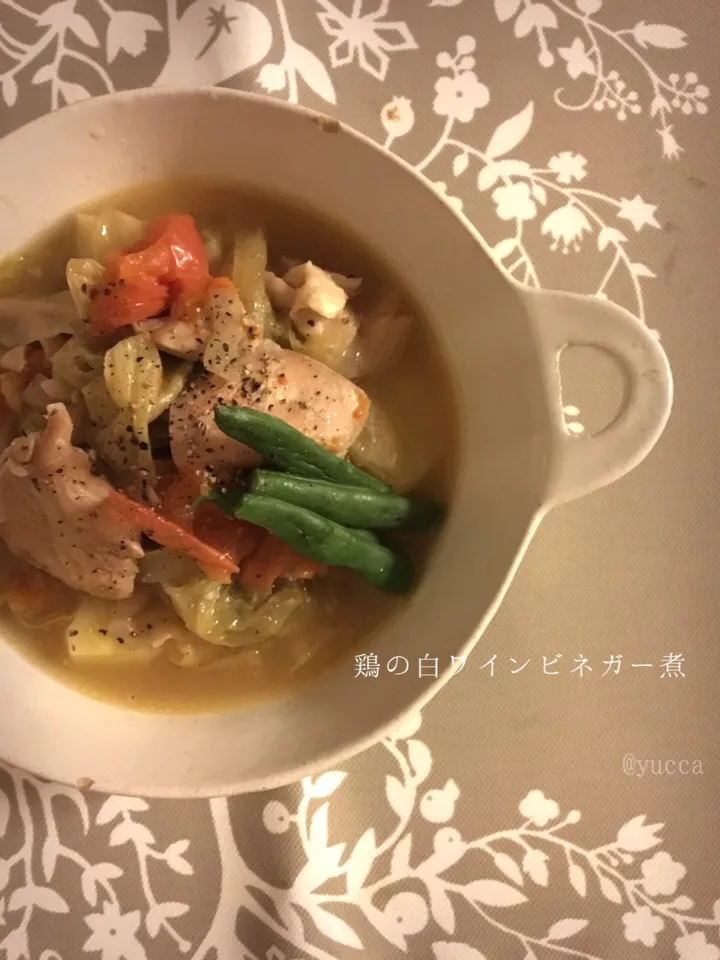 Snapdishの料理写真:咲きちゃんさんの料理 本日の晩酌〜道産豚ロースかたまり肉ととかちマッシュの白ワインビネガー煮
を、鶏肉で🐔|yucca@さん