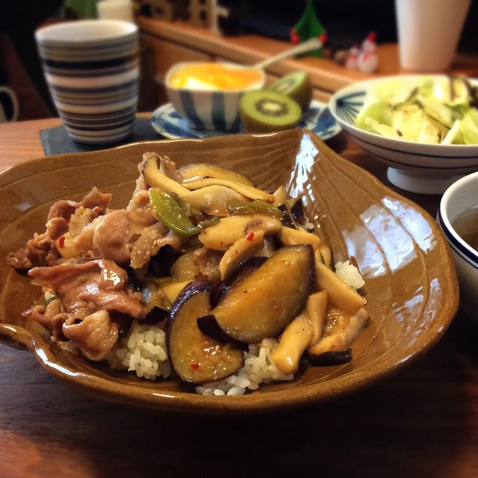 豚肉と茄子のスイートチリソース炒め丼 2016.12.18|キラ姫さん