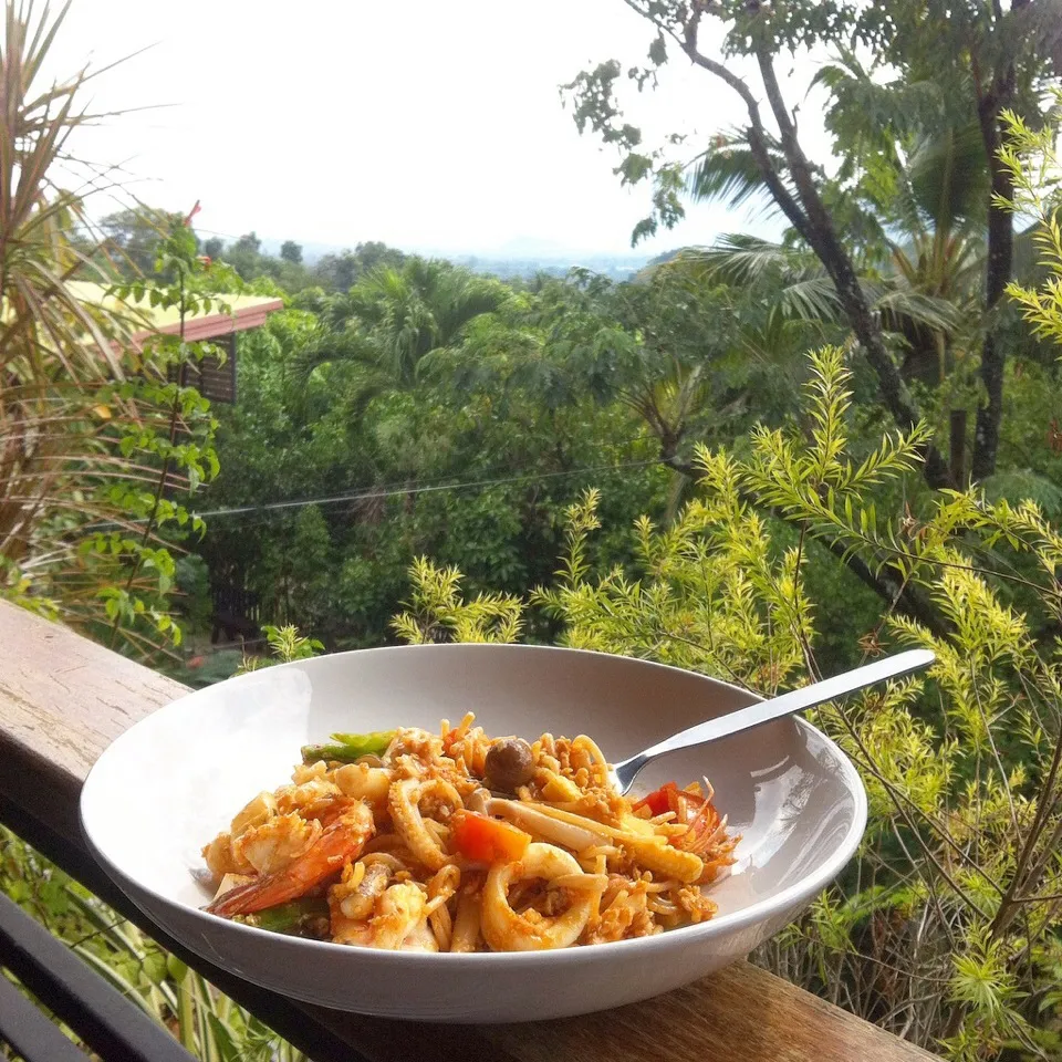 Snapdishの料理写真:Spaghetti seafood #eatinthai|Eat in Thaiさん