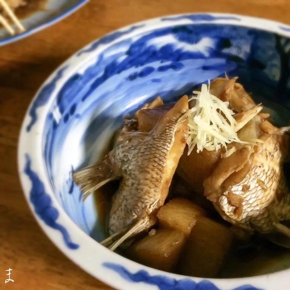 鯛大根 (大根と真鯛アラの煮付け)|まる(丸大豆)さん