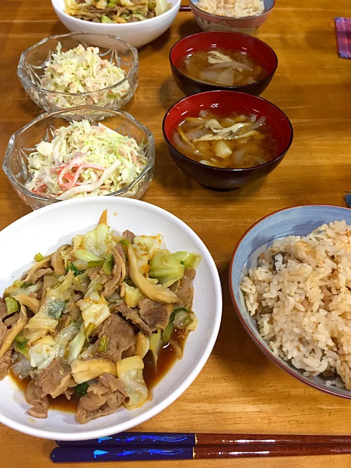 Snapdishの料理写真:焼肉っぽく*\(^o^)/*ご飯が炊き込みご飯だった（笑）|すかラインさん