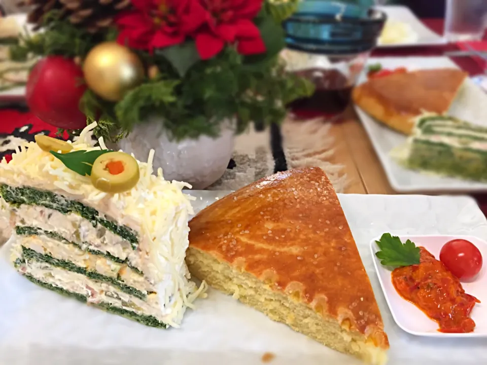 Serbian New Year Appetizer🇷🇸
Slana torta, Vasilica, Ajvar💕|aястасияさん