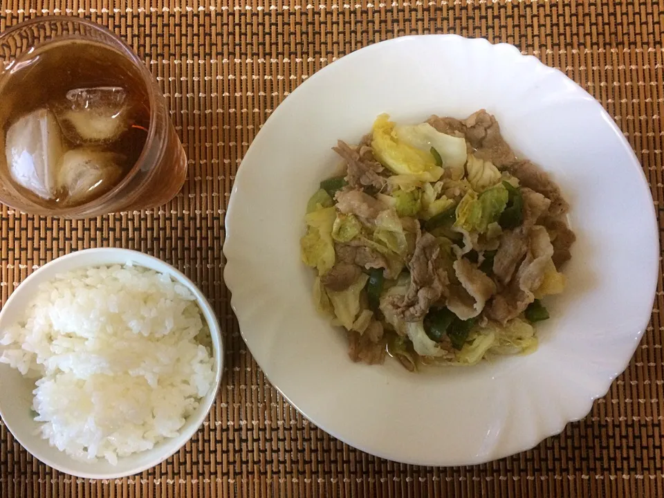 豚肉キャベツ塩ダレ炒めご飯|ばーさんさん