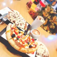 Snapdishの料理写真:#chocolatebythebaldmanmaxbrenner#chocolate#pizza|キウイさん