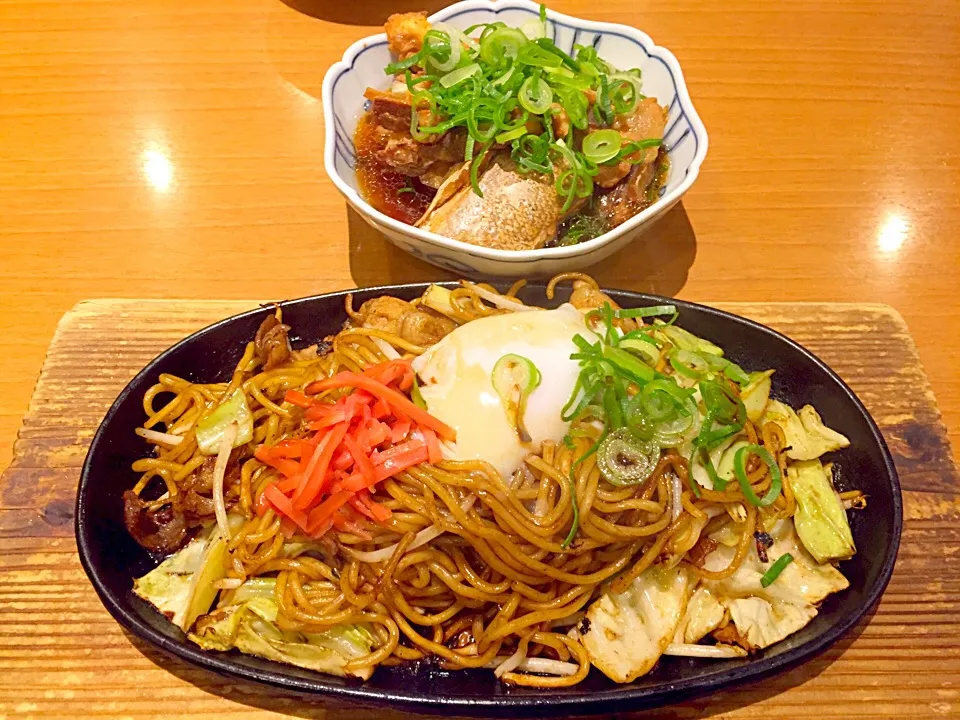 焼きそばと、鯛のあら炊き|みーこさん