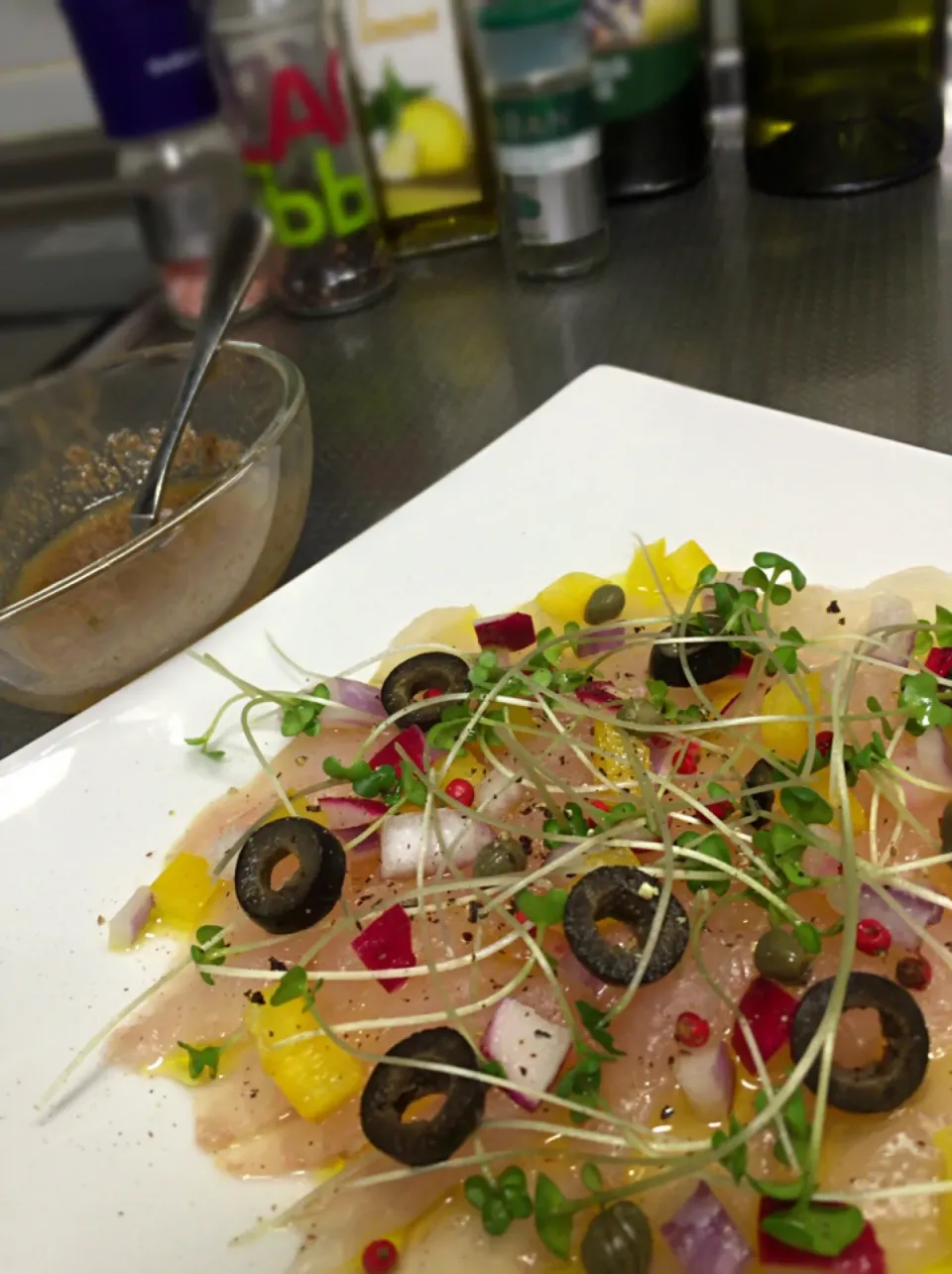 カワハギのカルパッチョ🐟Kimoソース。 風流さんが釣った新鮮カワハギで😋✨|Yuuki🍷🍶🍻さん