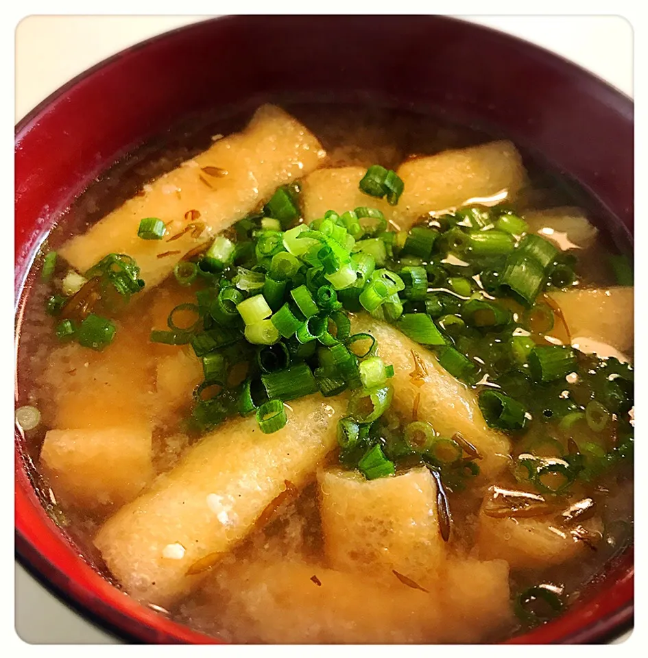 ぎばさ(あかもく)のお味噌汁。 Miso soup with seaweed named "Gibasa"|toyamadaさん