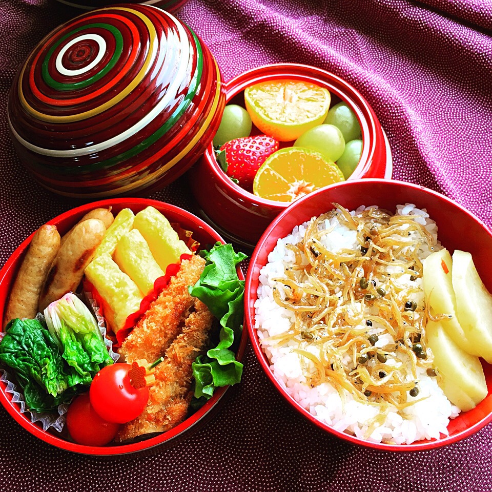 新品・未使用品 信玄弁当 お弁当箱 3個セット ムスカリです 漆器信玄