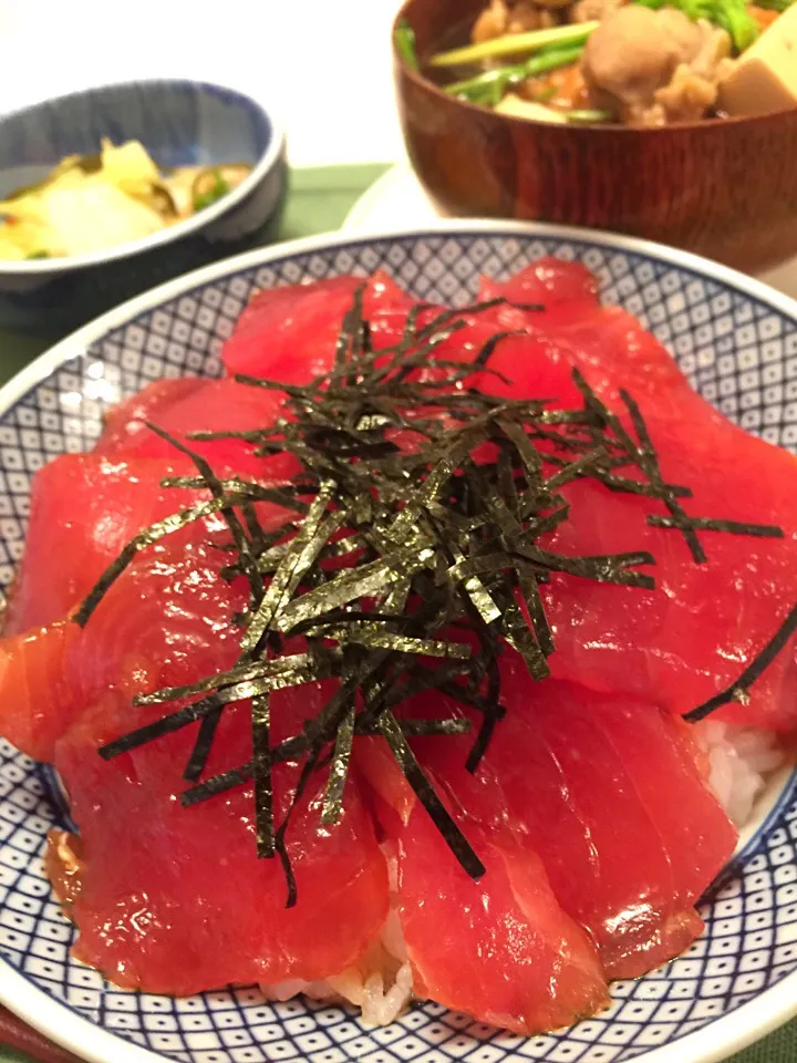 🐟81歳の母ご自慢のマグロの赤身丼🐟|ま〜てぃんさん