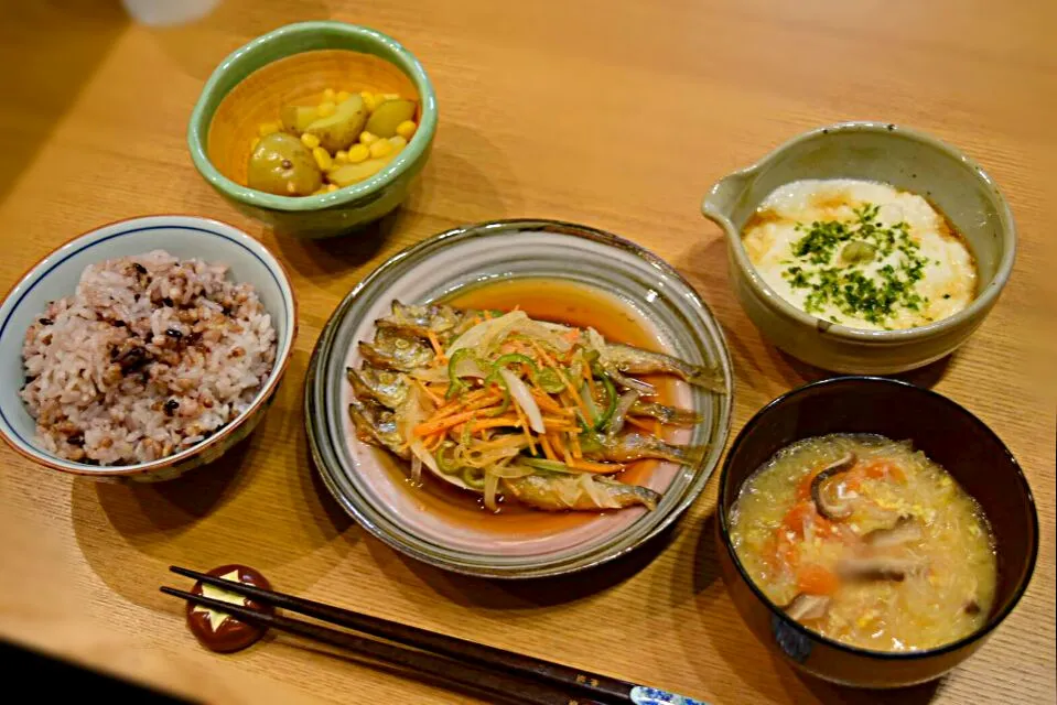 Snapdishの料理写真:ししゃも南蛮漬け定食|ゆっちゃんさん