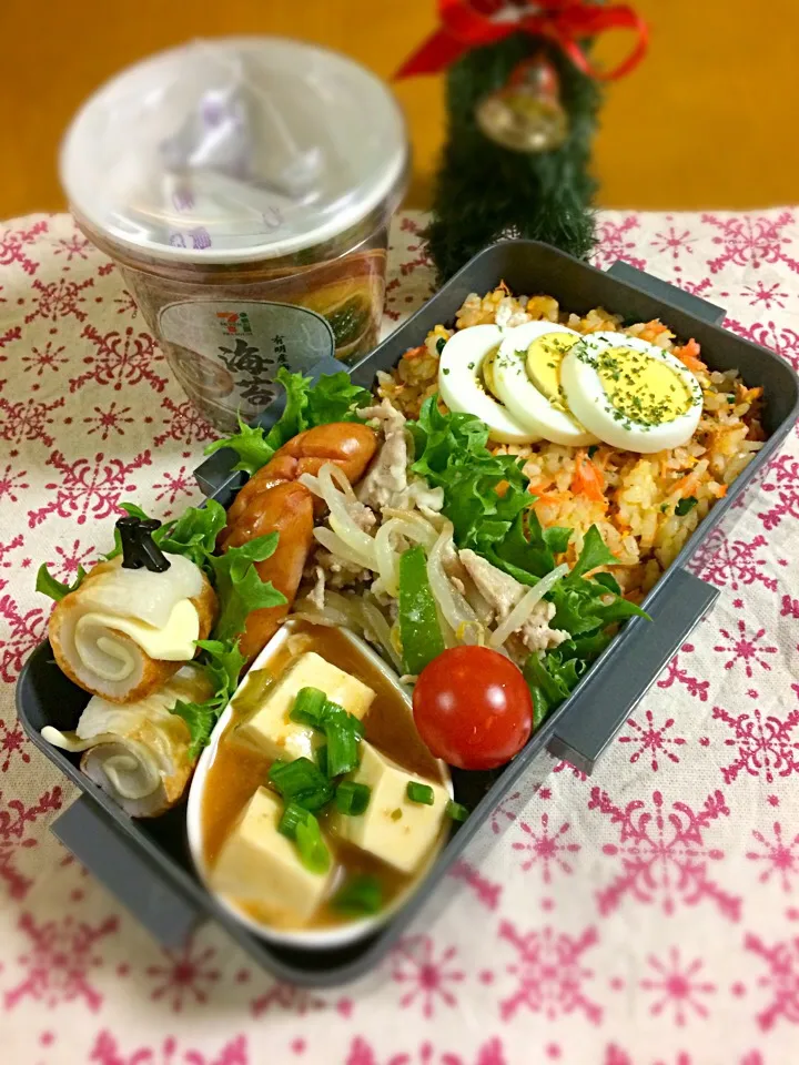 息子君弁当🎶
鮭チャーハン
ウイン
麻婆豆腐
もやし炒め
チーちくくるりん|BooBooさん