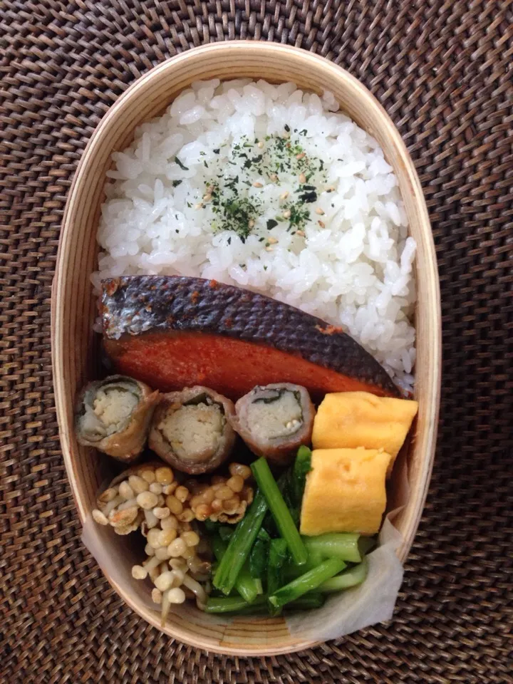 Snapdishの料理写真:えのき茸の豚シソ巻き弁当|*なおみん*さん