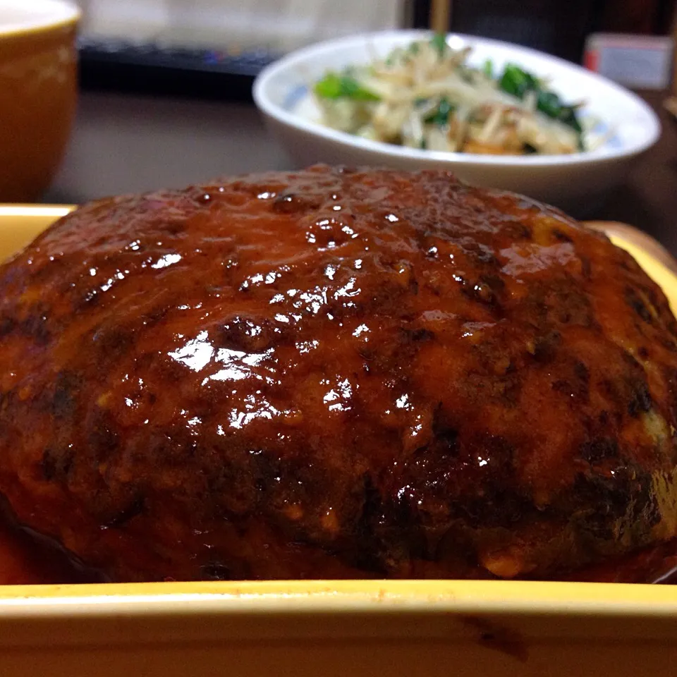 ハンバーグ！ 肉汁ぶしゃーっ😆|こんこんさん