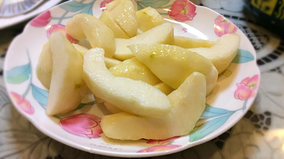 ラフランスが我が家にやってきたわ〜🍐😋|アライさんさん