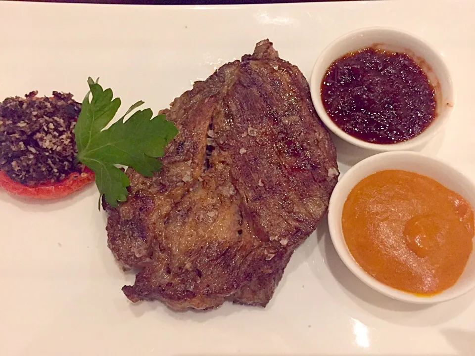 US kurobuta pork collar steak|Sky Blueさん