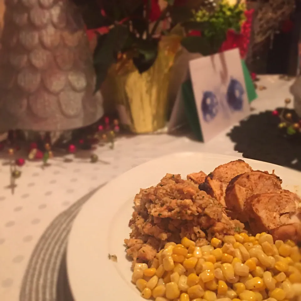 Back Chicken Breast. Stuffing. Sweet Corn|T.E.Dennisさん