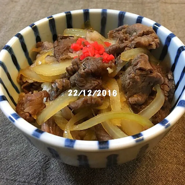 牛丼|友さん