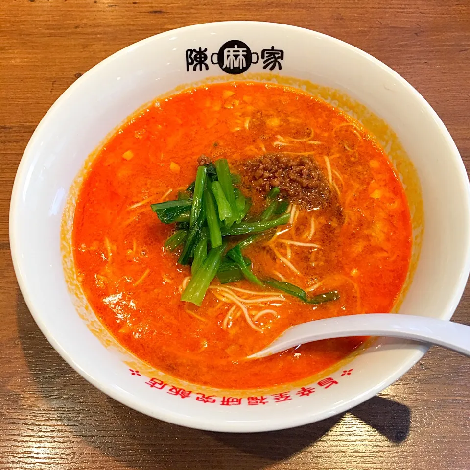 Snapdishの料理写真:東心斎橋でランチ‼︎ #担々麺 #ラーメン #lunch #お昼ごはん|Yoshinobu Nakagawaさん