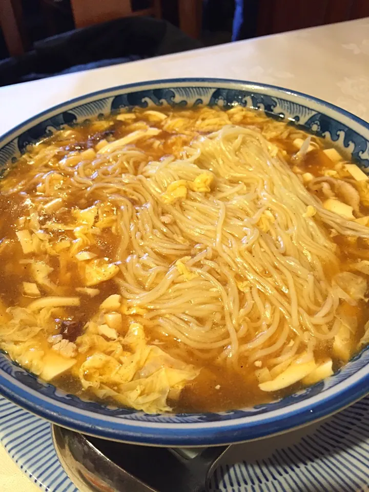 咸亨酒店 酸辣湯麺|よだみなさん