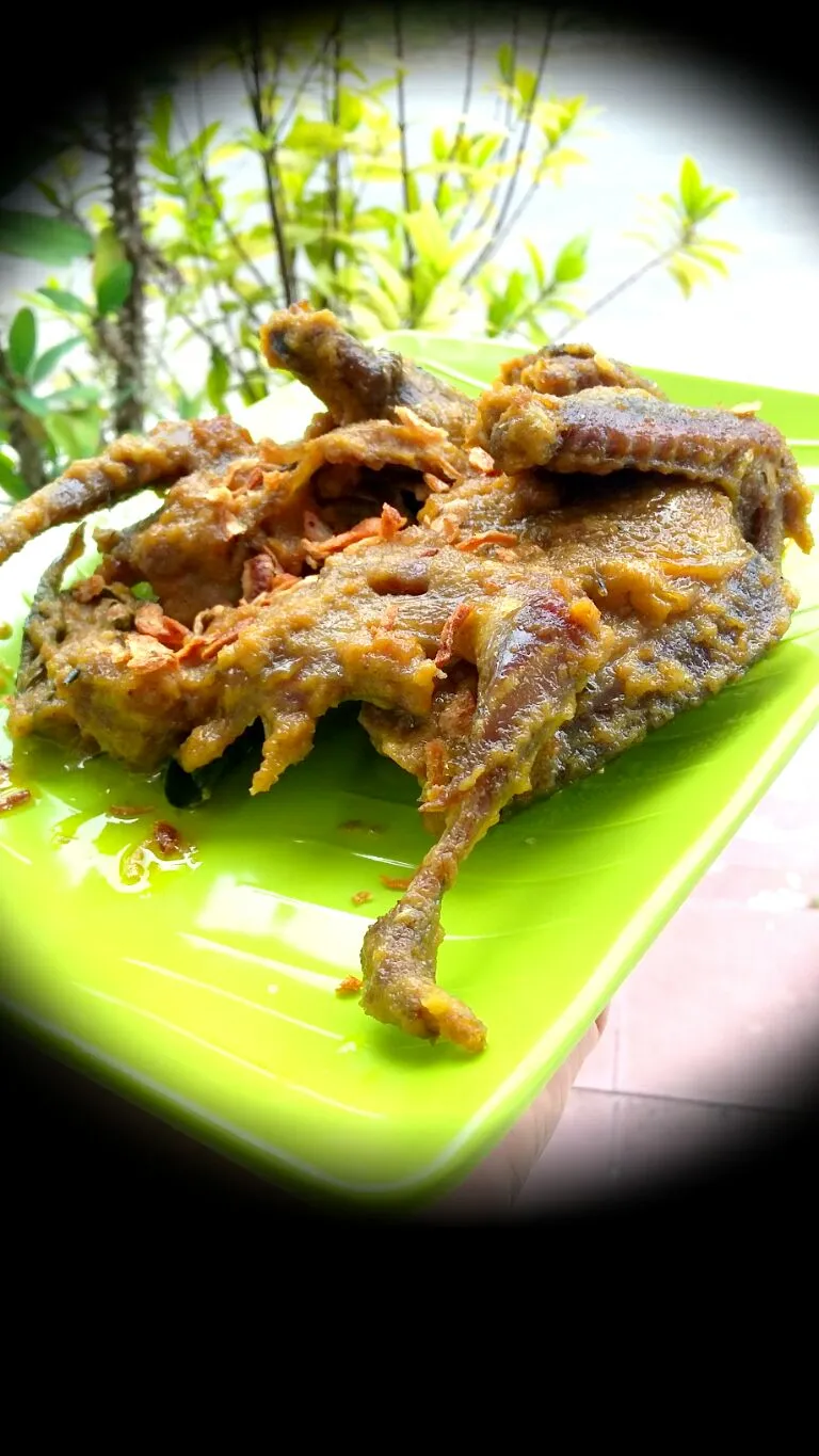 Rica-Rica Burung Dara ala #Triwoel Owner Resto Tengah Kebon|Trie Wulandariさん