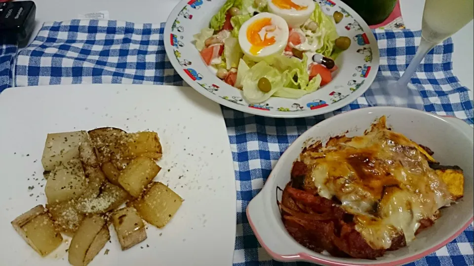 シーザーサラダ＊大根炒め＊トマトグラタン＊|星華さん