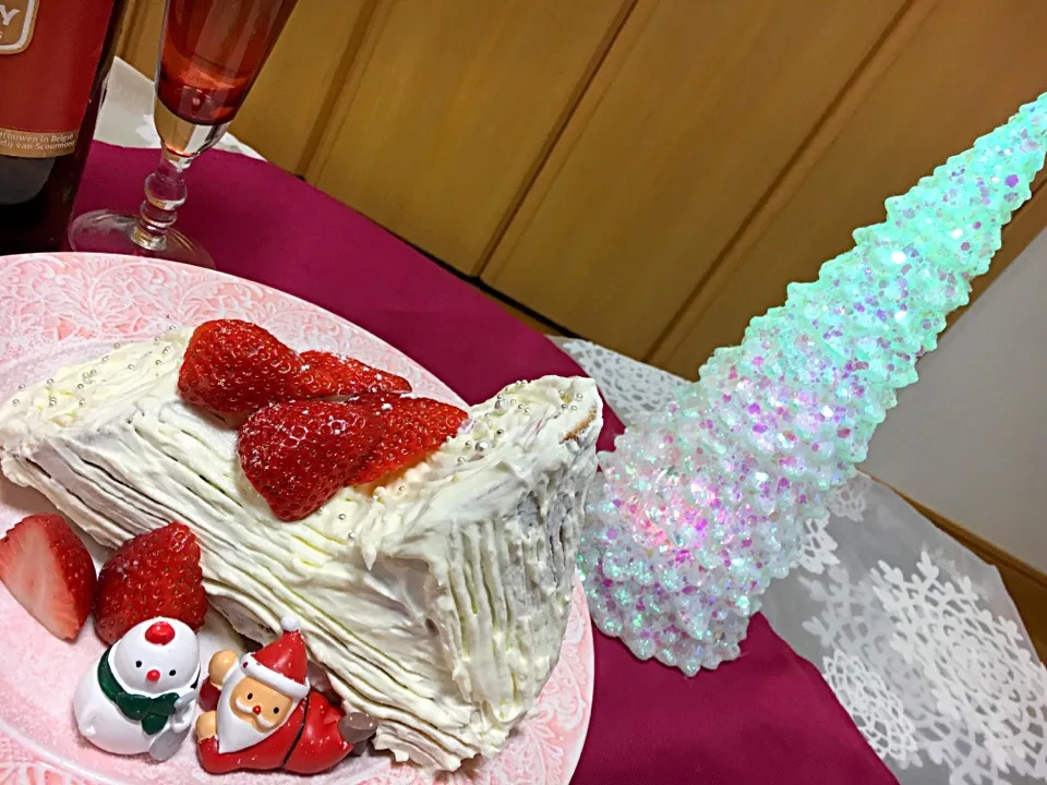 ブッシュドノエル、ひとりでできた🎉クリーム溶けかけ😫🎄|高井 愛実さん