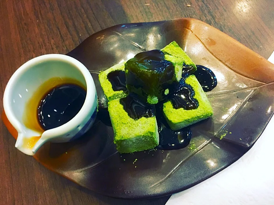 Matcha Warabi Mochi 😋|Nut_thananさん