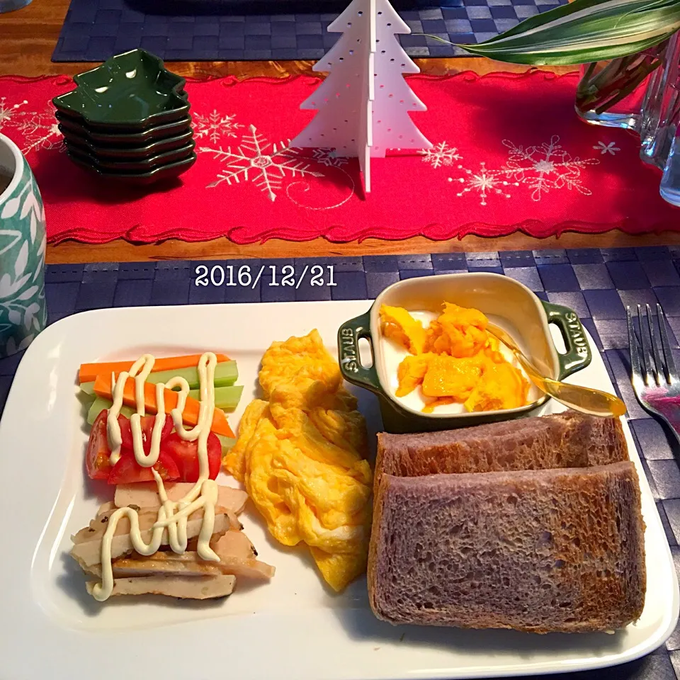 Snapdishの料理写真:朝ごはん 2016・12・21|ローゼルさん