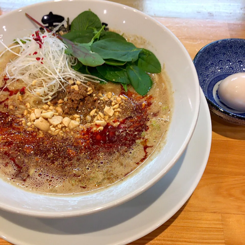 聖夜の担担麺(◍•ڡ•◍)❤|いつみさん