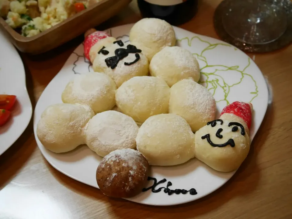 Snapdishの料理写真:クリスマスちぎりパン|もえさん