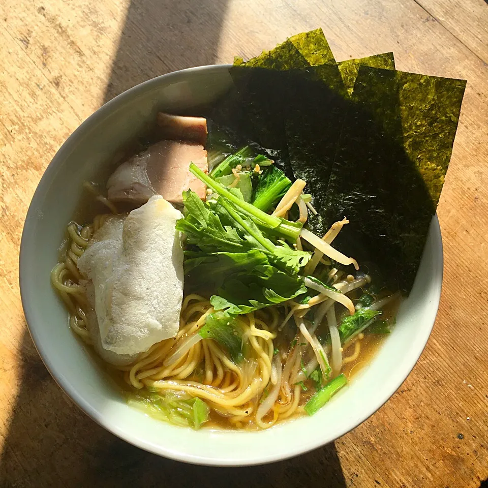 Snapdishの料理写真:クリスマス🎄のランチ‼︎
#ラーメン #lunch #お昼ごはん #餅 #海苔 #野菜たっぷり|Yoshinobu Nakagawaさん