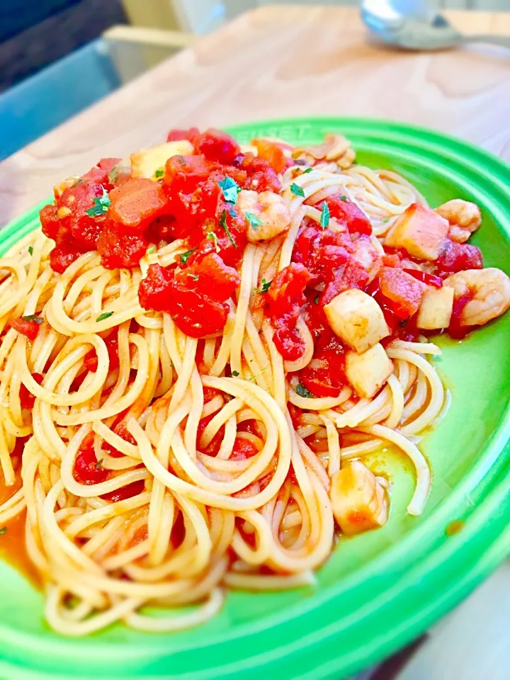 シーフードトマトパスタ🍅|じゅんこさん