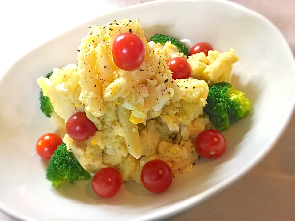 ポテペンネ玉子ツナサラダ🥗|ぷっくりんこ💙さん