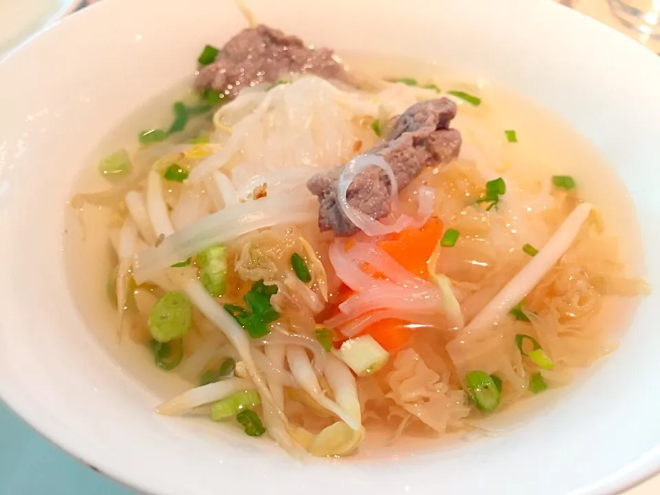 Noodle soup with beef|Sky Blueさん