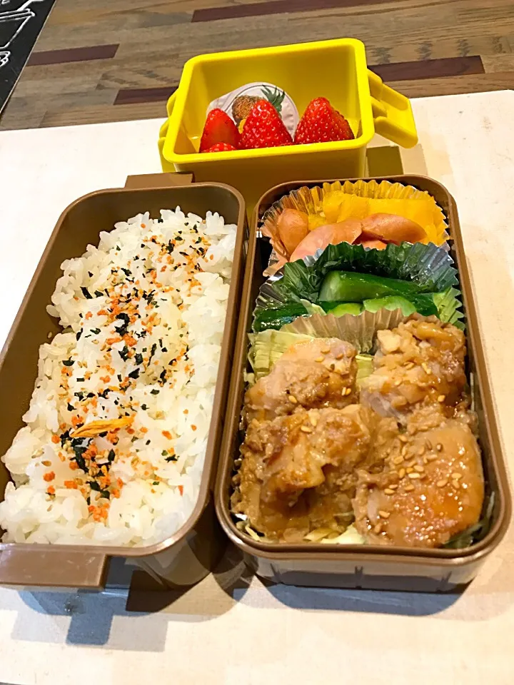 Snapdishの料理写真:冬休み児童クラブ弁当#冬休み#8歳|さにー☆ミさん