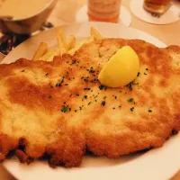 Snapdishの料理写真:Schnitzel ❤|RebeccaH💟さん