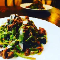 Snapdishの料理写真:カーボロネーロを練り込んだタリアテッレイノシシラグーソース|osteria MONTE 祖師谷大蔵さん