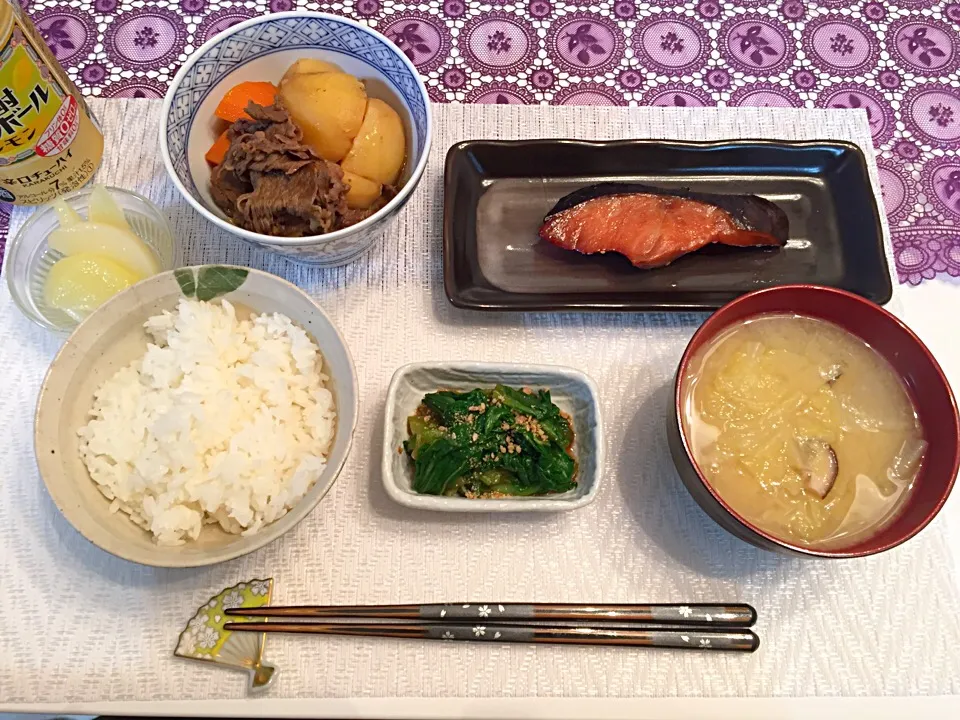 肉じゃが、銀ダラみりん、小松菜のお浸し、味噌汁|Kasumiさん