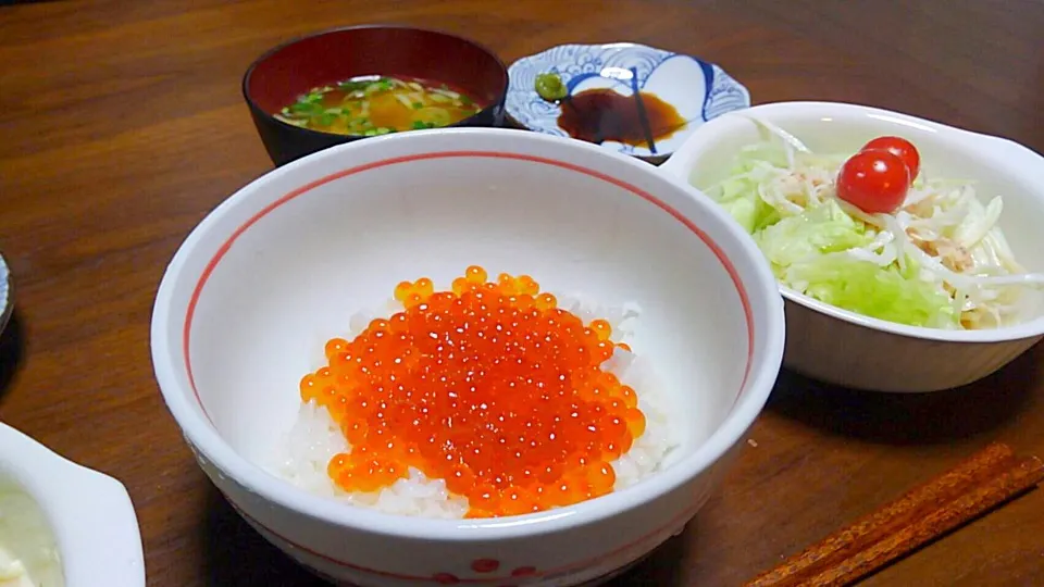 いくら丼|かおちゃんさん