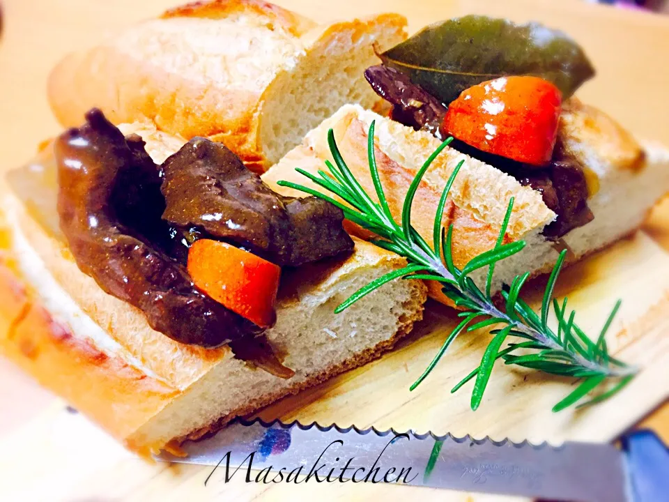 Beef hind shank red wine stew baguette|Masakiさん