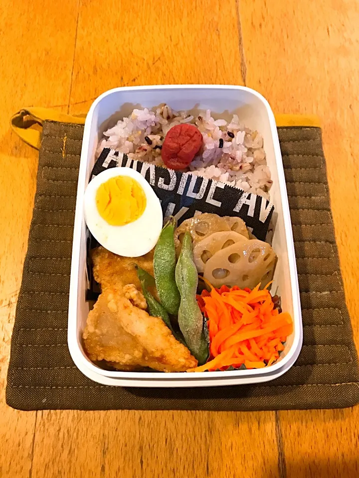 チキンタツタ揚げ弁当🍱
#中学生男子弁当 #弁当 #お弁当|ちっくんさん