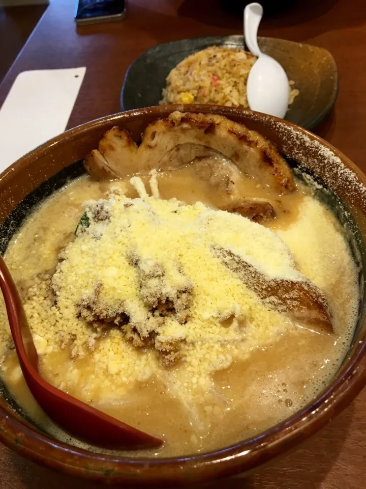 田所商店のこな雪ラーメン|もにもにかさん