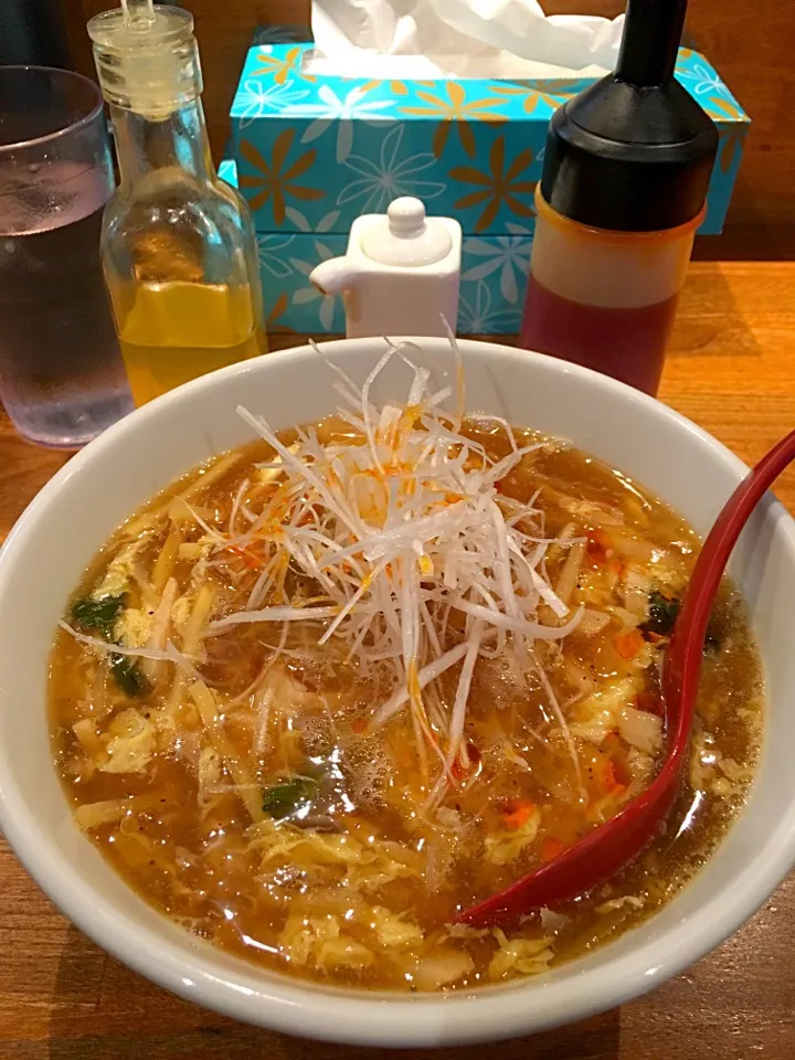 Snapdishの料理写真:酸辣湯麺@つけ麺 R&B（与野駅西口）|hoppylove25さん